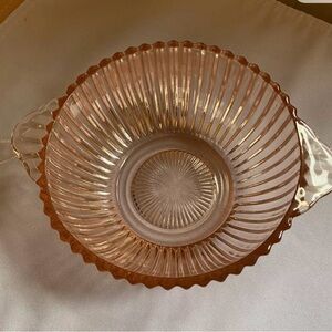 Vintage depression glass dessert bowl pink